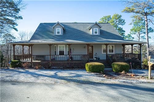 Photo of 20 Acapulco Drive, Rogers, AR 72756 (MLS # 1266128)