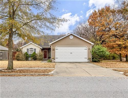 Photo of 4397 Serviceberry Drive, Fayetteville, AR 72704 (MLS # 1261400)