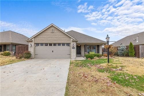 Photo of 4506 W Divide Drive, Fayetteville, AR 72704 (MLS # 1261554)